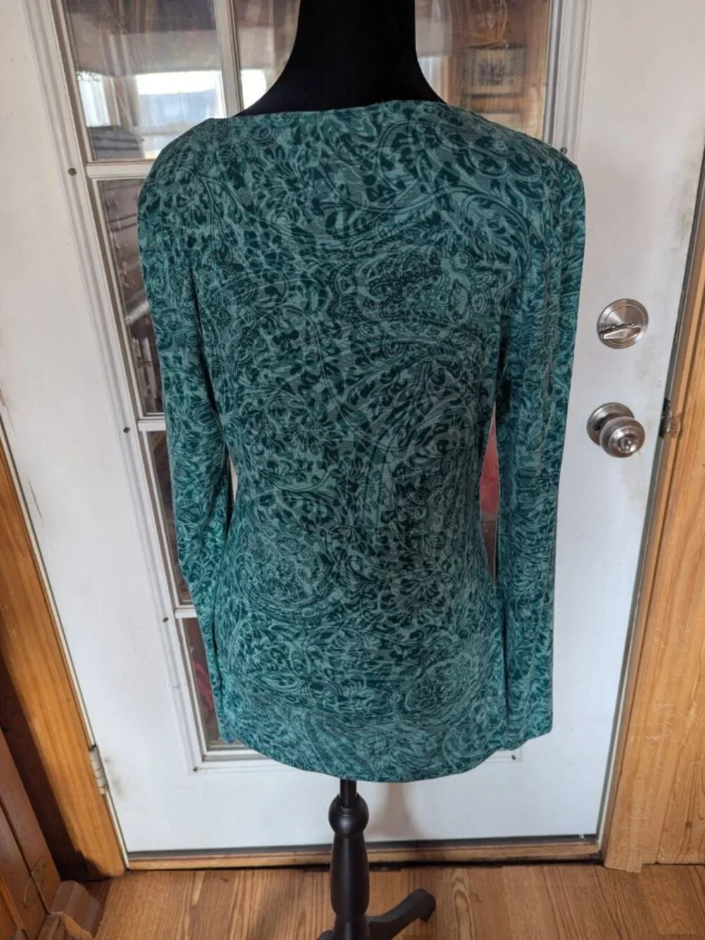 top - Picture 2 of 3